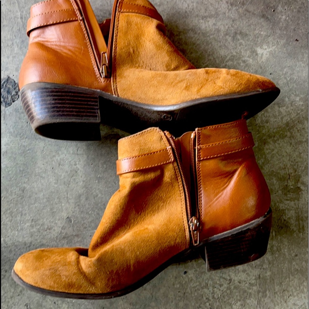 Shortie boots